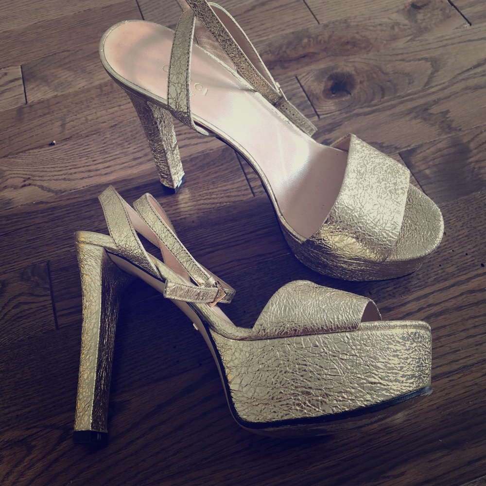 Gucci Metallic gold cracked leather platform